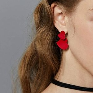 Layered Hearts Studs 💕